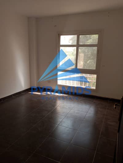 Legal Rental Apartment in Madinaty B7 – 96 sqm A well-located legal rental apartment in Madinaty B7 – Group 74, offering a quiet and comfortable