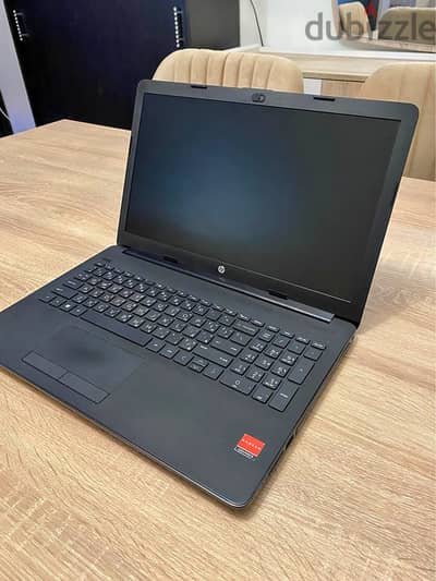 بنفس حالة الجديد لابتوب HP بامكانيات ممتازة الجيل التاسع