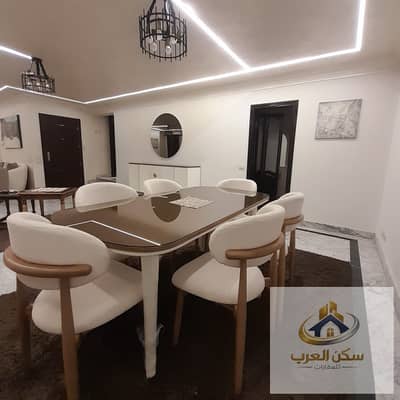 Furnished hotel-style apartment on Moez El Dawla Street, Makram Ebeid, 280 square meters, air-conditioned, sanitized, with Wi-Fi internet. Daily and monthly rentals available directly from the owner.