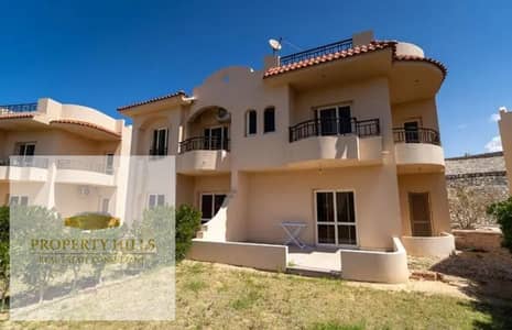 Independent villa 248 meters first row by the sea immediate delivery fully finished in a vital location minutes from Marassi installment over 6 years with a complete sea view