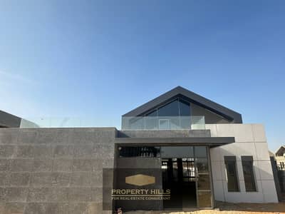 villa in most prim location direct on waslet dahshour road