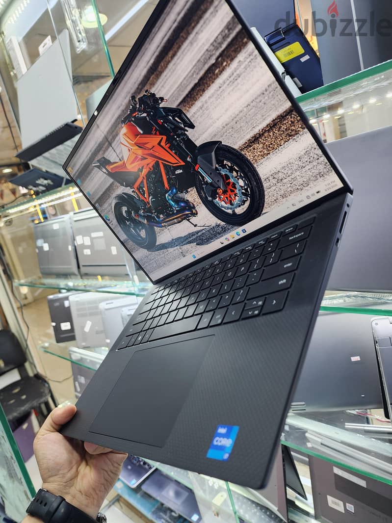 Dell precsion 5570 2