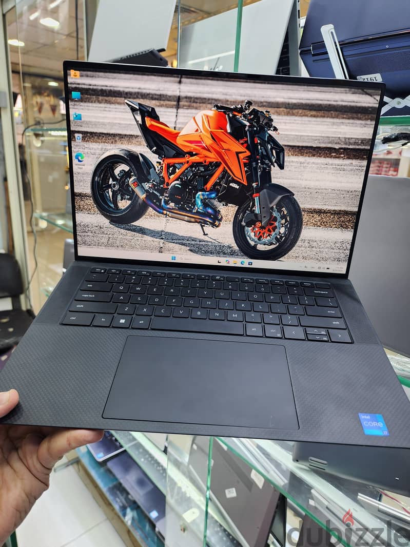 Dell precsion 5570 3