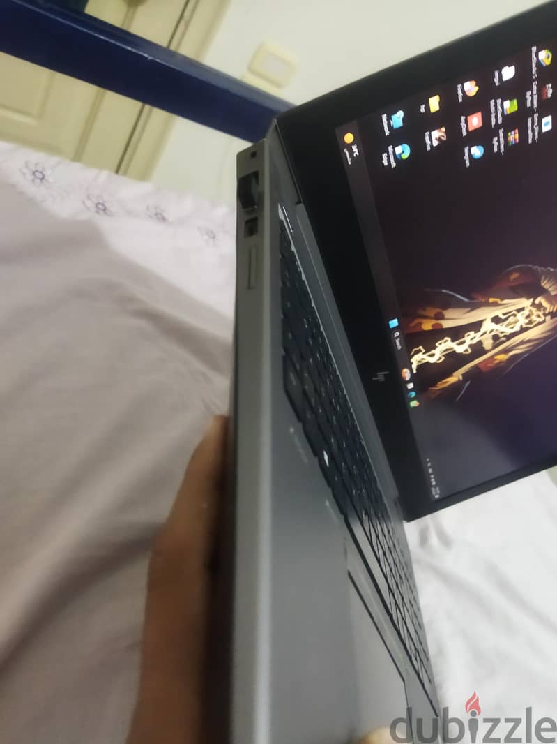 لاب توب للبيع 1