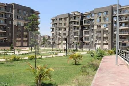 Ground floor apartment with garden for sale in installments over 3 years in Beit Al Watan New Cairo Fifth Settlement 90th Stree