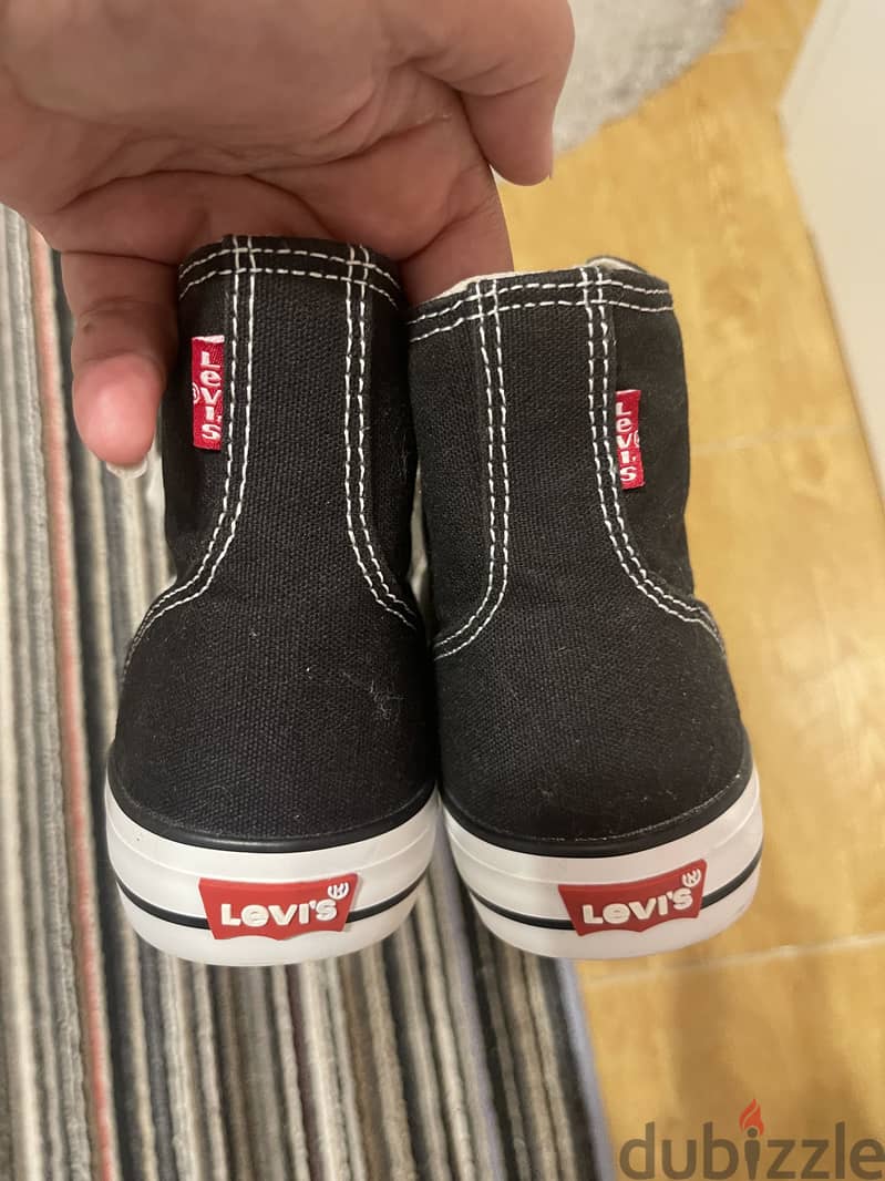 Brand new shoes Levi’s original 3