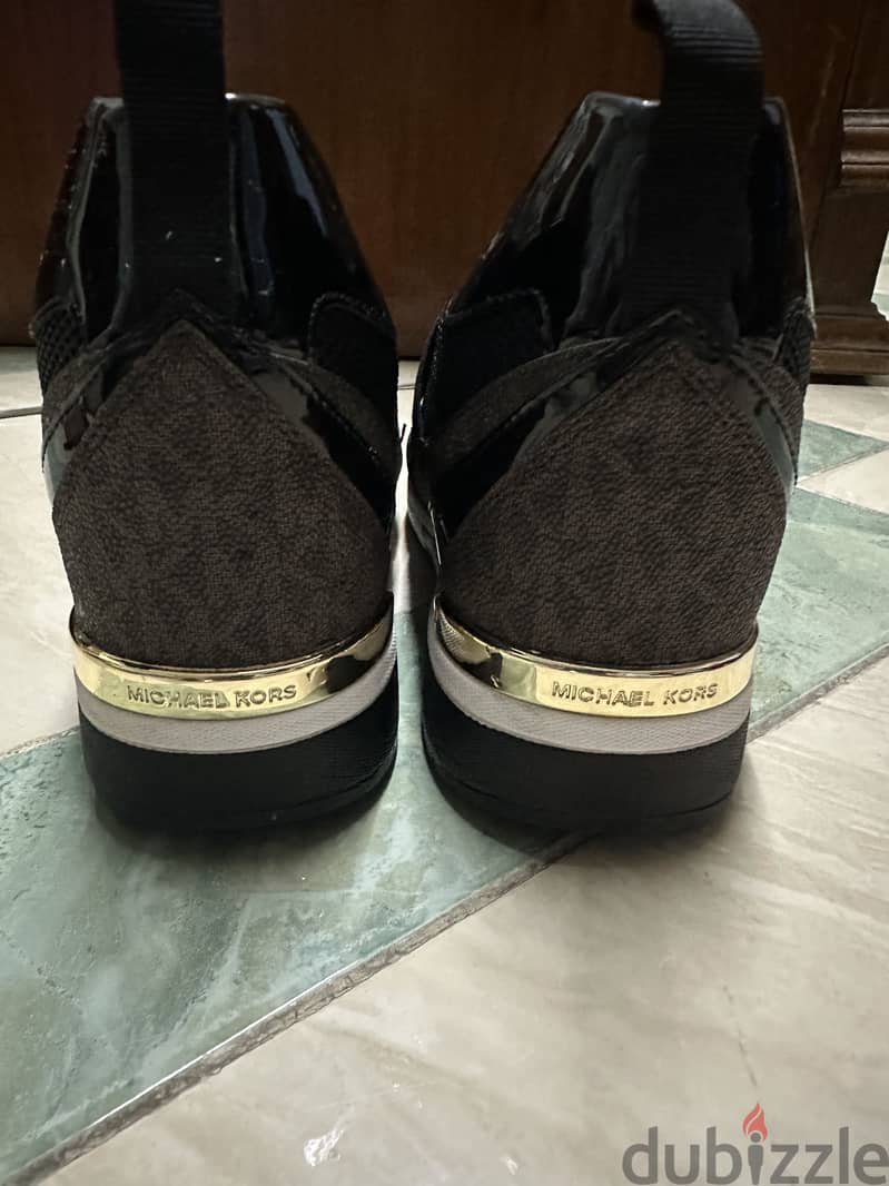 Micheal kors original 4