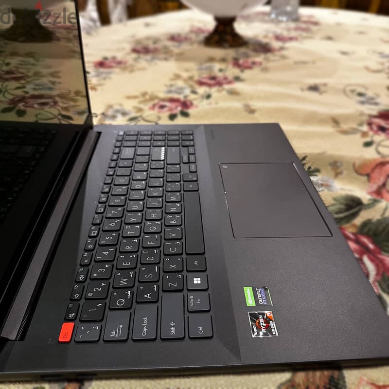ASUS VivoBook Pro 1
