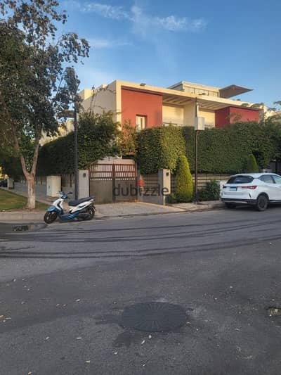 Townhouse for Sale in Madinaty Model II | Near South Park & Medical Center