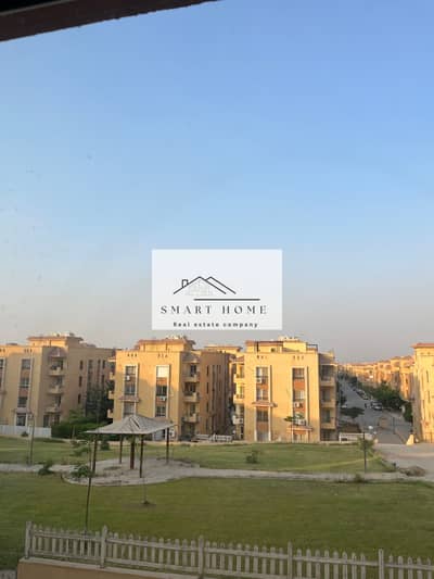 A distinctive 220m² studio apartment for rent in Al Khamael Compound, Sheikh Zayed