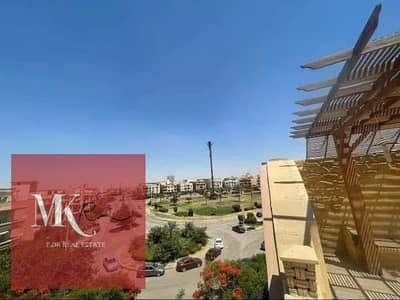 رووف للبيع في البنفسج 7 فيلات – التجمع الأول | بحري صريح وقريب من Water Way
