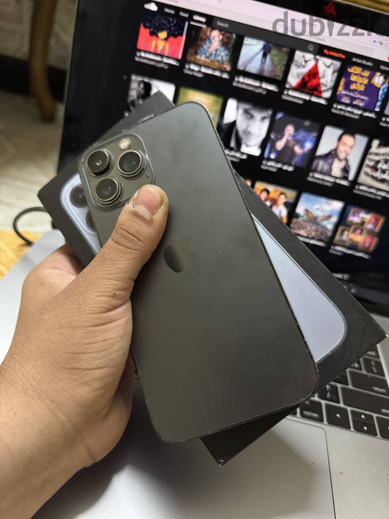 Apple - iPhone 13 Pro Max 1