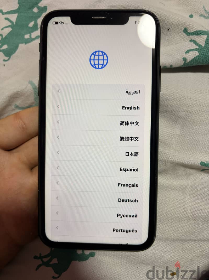 Apple - iPhone XR 8