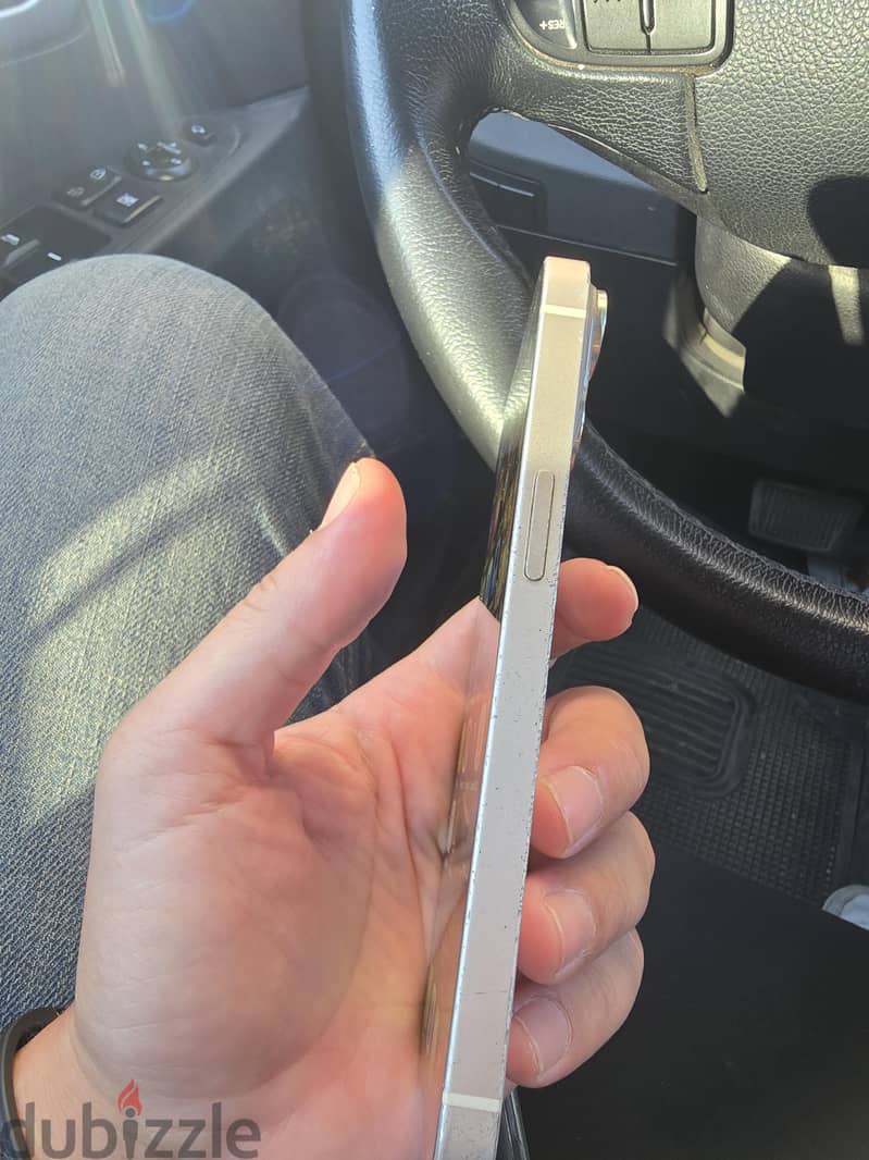 Apple - iPhone 14 6