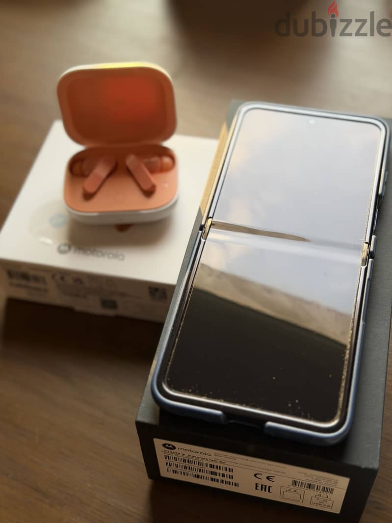 Motorola Razr 60 2