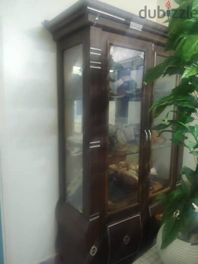 نيش مستعمل بحاله  جيدا  01144761486
