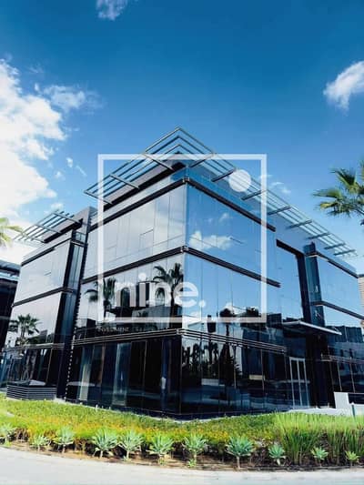A prime administrative office for rent in a distinguished location at Cairo Capital Park, New Cairo (5th Settlement)