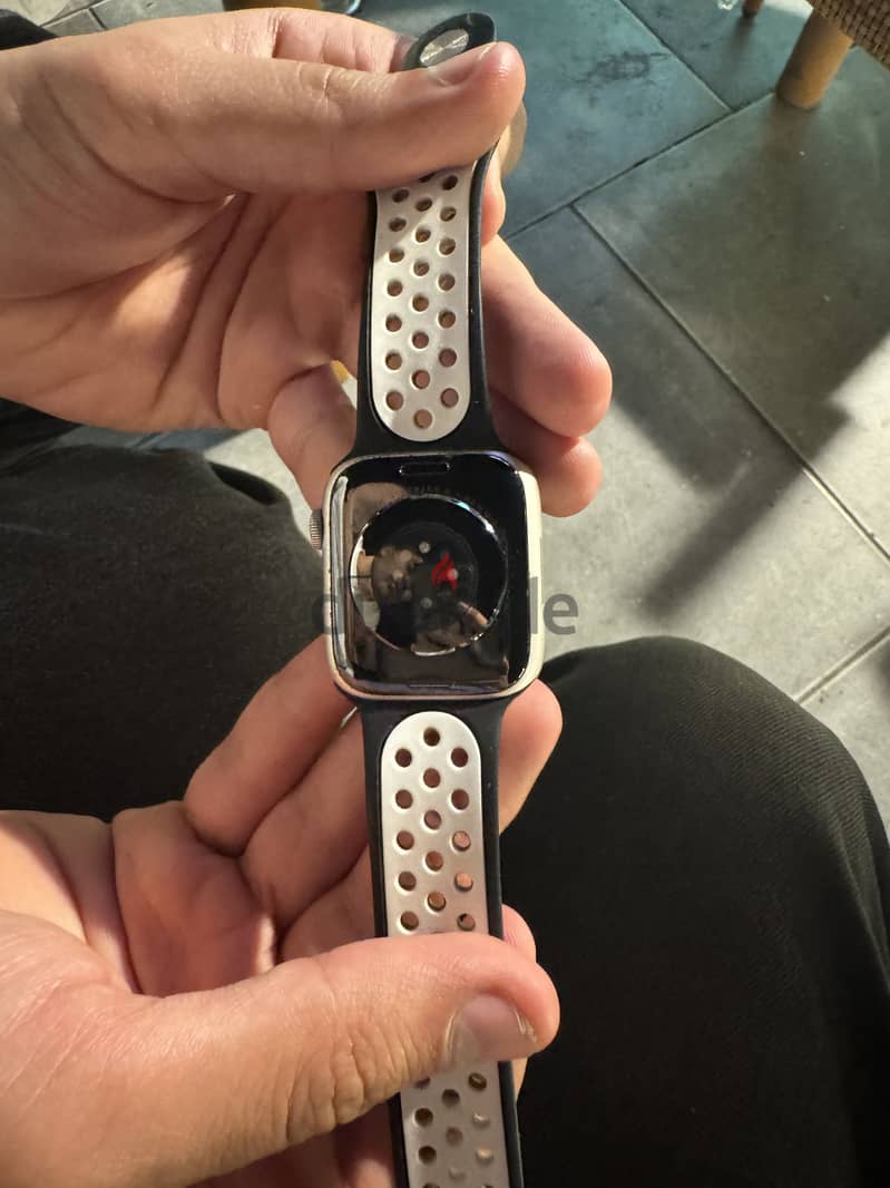 Apple Series 8 2