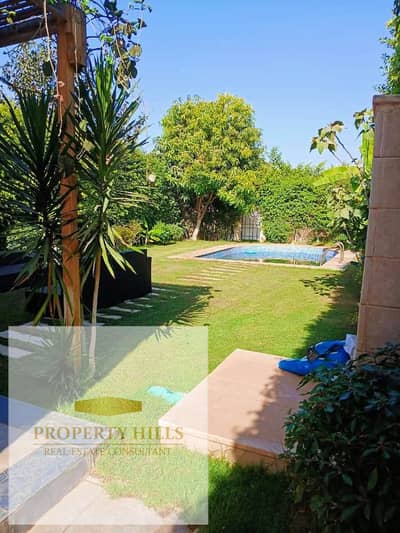The villa is for sale due to necessity in the heart of Zayed, near Basin 1.