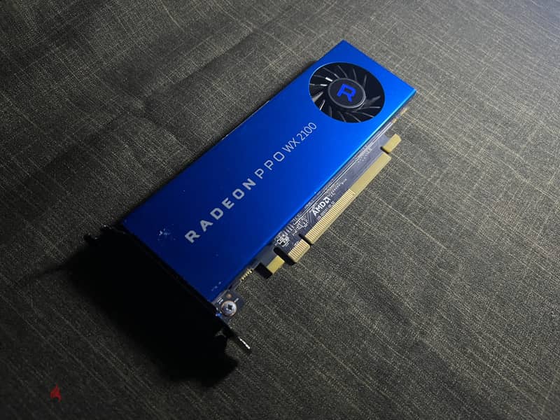 amd radeon pro wx 2100 3