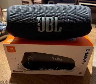 JBL Charge 5 – Like New