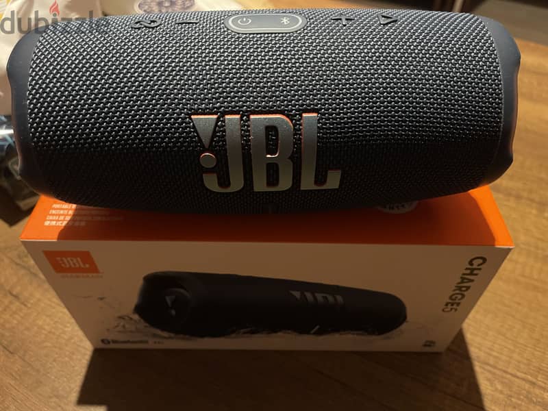 JBL Charge 5 – Like New 2