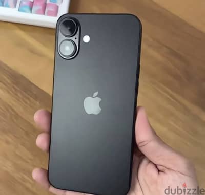 آبل - آيفون 16