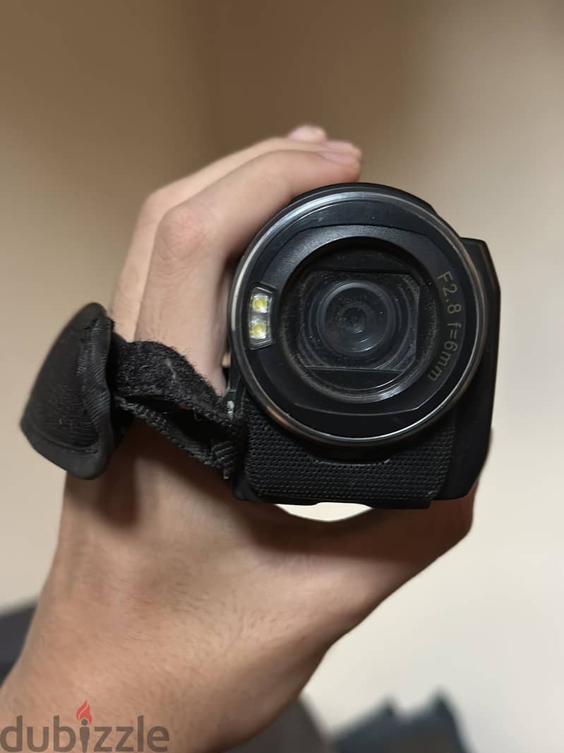 GIGAMAX HD Digital Video Camera – 10MP – 3.0” Touch Screen 2