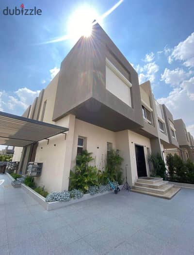 Townhouse ready to move in Etapa city edge next to Al Rabwa