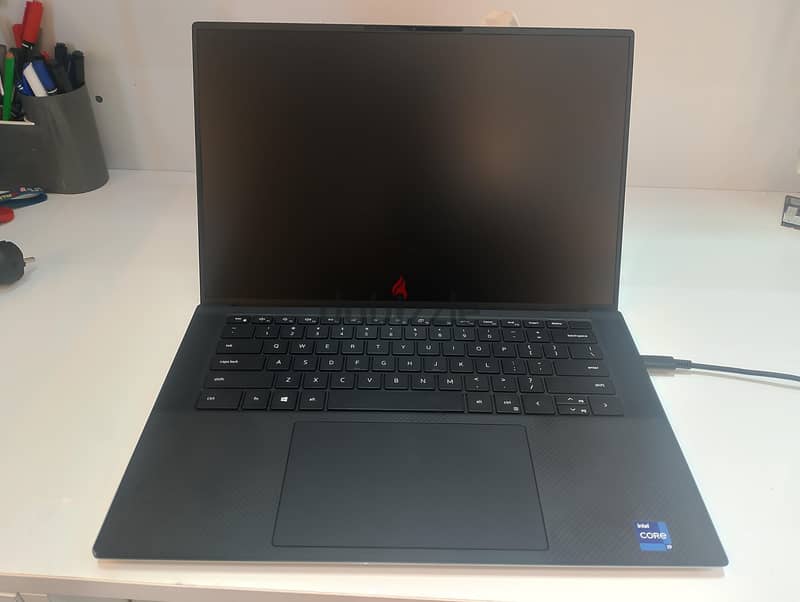 Dell precision 5560,core ,i9 4