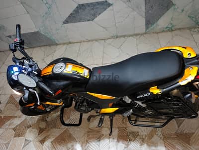 موتوسيكل بينيلي vlm200