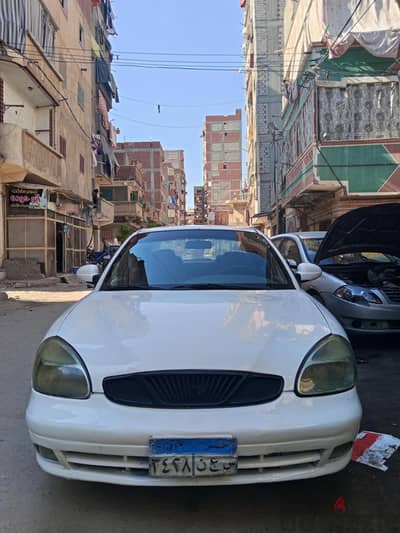 دايو نوبيرا 1999