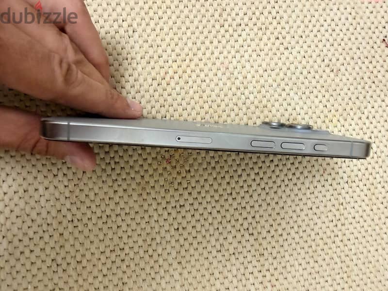 Apple - iPhone 15 Pro Max 8