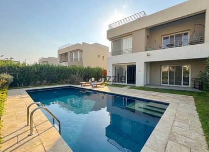 Villa ready to move in The Crown Palm Hills next to Golf Views