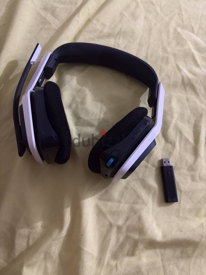 Astro a20 wireless headset 2