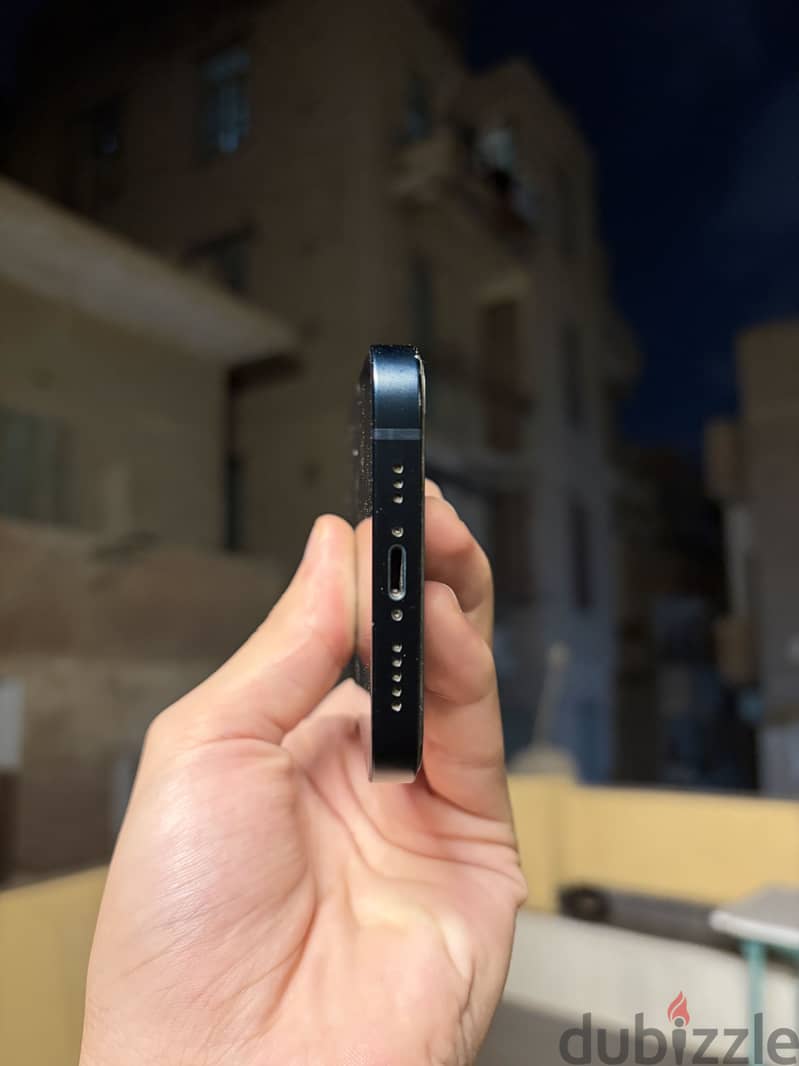 Apple - iPhone 13 4