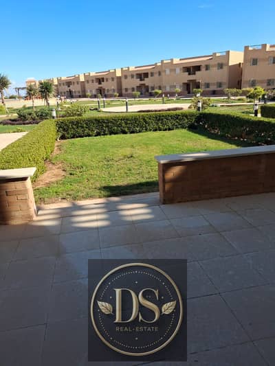 For sale in Ain Sokhna, a 100 sqm chalet for sale in an ultra super luxury garden, without furniture