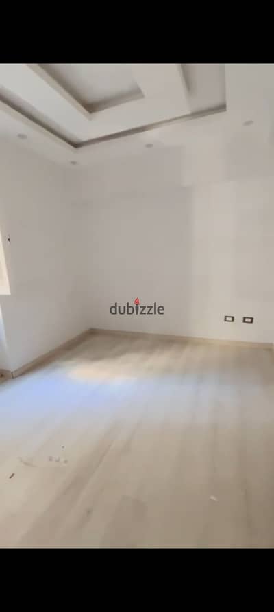 Administrative headquarters for rent 90m in Smoha, Baheya El-Ghtory Street