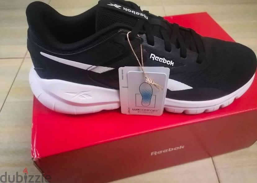 Reebok running sneakers new with box 7