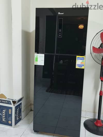 يونيون اير ثلاجة 350 لتر نوفروست ديجيتال اللون أسود URN-420LBG1A-DTHR