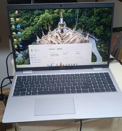 Dell 3580 | Core i7 | 16GB RAM | 512GB SSD | Intel Graphics