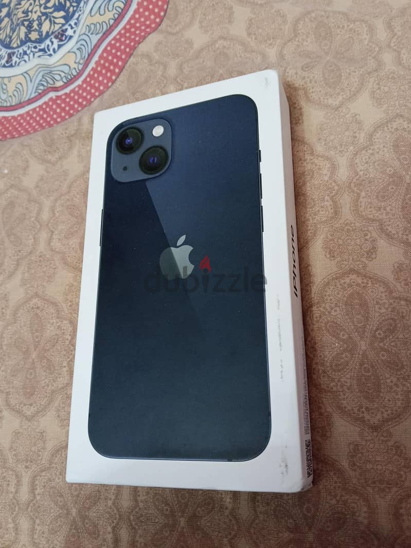 Iphone 13 mid night like new 7