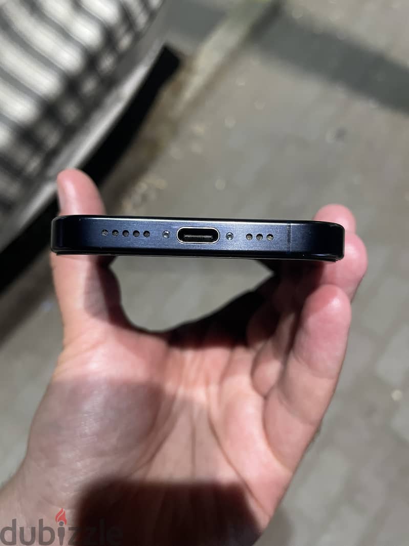 iphone 15 pro 4