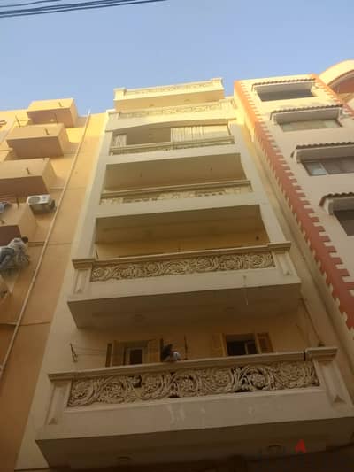 منزل للبيع ارضي + خمسة ادوار علوية