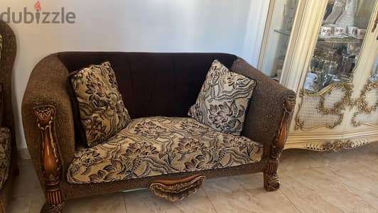 طقم أنتريه كلاسيك فاخر خشب زان أحمر (بحالة الزيرو - استعمال خفيف جداً)