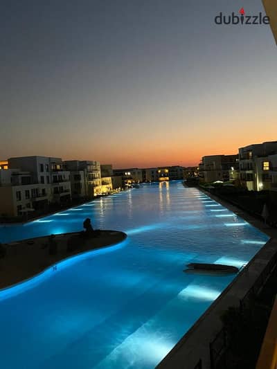 A finished and furnished chalet directly on the swimming pool in Marsa