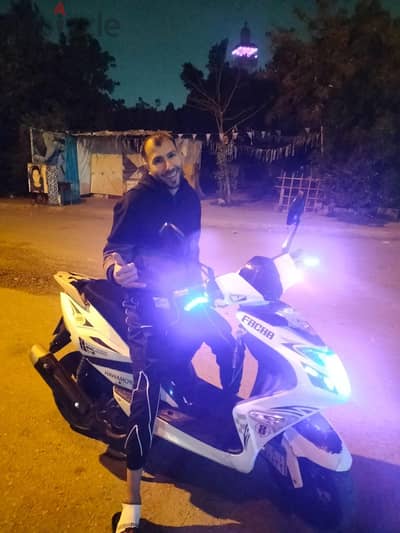 سكوتر حوا r8 للبيع