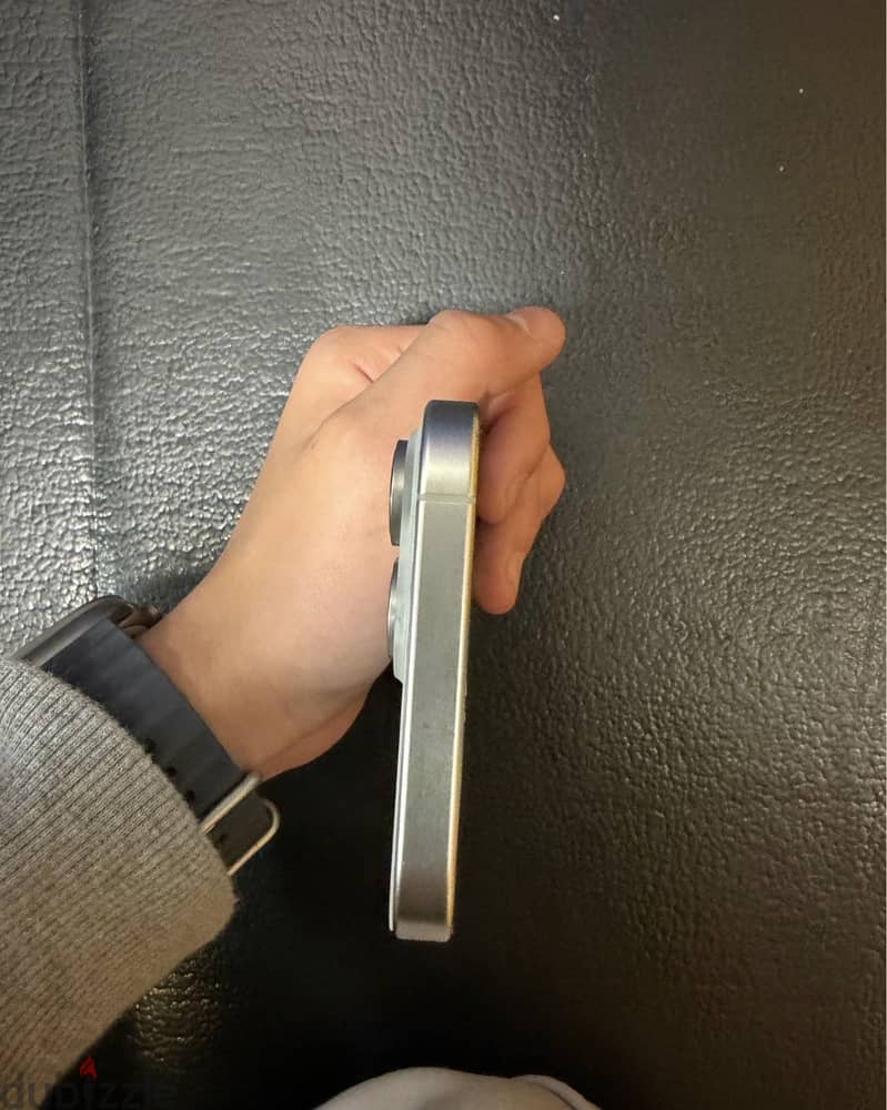 IPhone 15 Pro Max 2