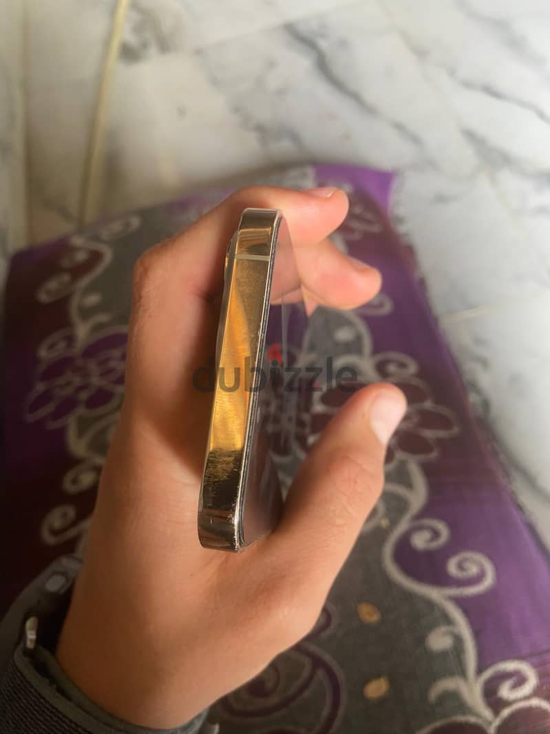 آبل - آيفون 13 برو 2