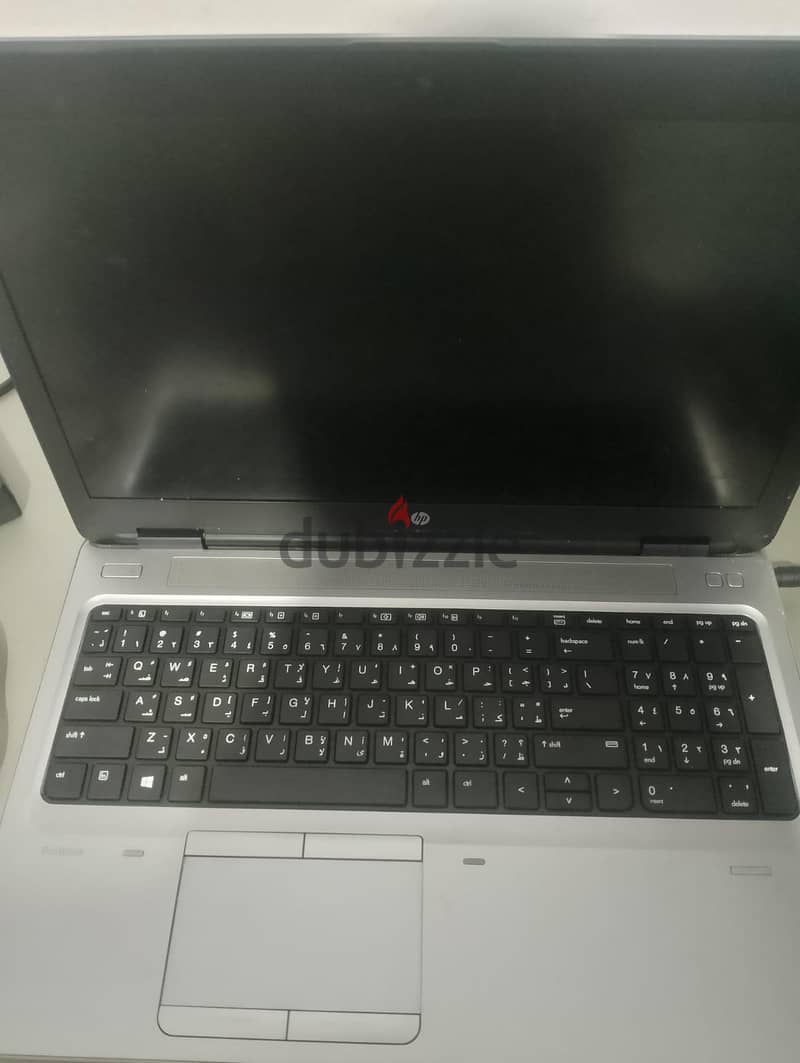 لابتوب بحالة جيدة جدا 2